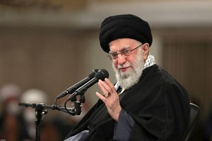 پیام حضرت آیت الله خامنه ای به مناسبت اربعین شهدای تجاوز رژیم صهیونیستی : هر دو حرکت نظامی و علمی شتابندهتر از گذشته به سمت افقهای بلند پیش خواهد رفت