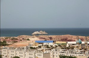 ایران در جزیره بوموسی مسکن میسازد