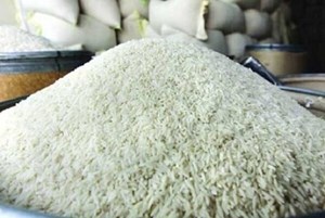سخنگو انجمن واردکنندگان برنج ایران: دهها هزار تن برنج در گمرکات کشور معطل مجوز ترخیص است