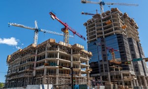 عضو کانون انبوه سازان خبرداد؛ افزایش ۵ برابری قیمت مصالح ساختمانی از هفته گذشته