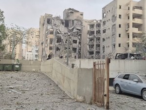 انفجارهای شدید ناشی از اصابت موشکهای ایران، جنوب سرزمین های اشغالی را لرزاند