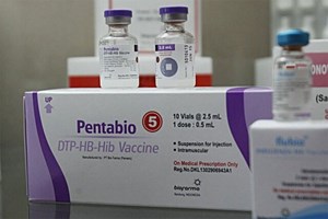مدیر پیشگیری مرکز بهداشت خوزستان خبر داد: توزیع سهمیه جدید واکسن پنتاوالان در مراکز بهداشت خوزستان
