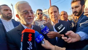 وزیر کشور: اختیارات استانداران استانهای مرزی افزایش مییابد