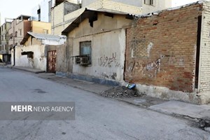 پایان نیم‌قرن انتظار؛ آغاز واگذاری سند منازل ۷۰۰ دستگاه بندر امام