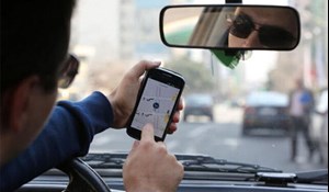 معاون پیشین پلیس راهور فراجا عنوان کرد: شرایط احراز هویت رانندگان تاکسیهای اینترنتی باید دقیقتر شود/ راننده فقط در شهر پلاک شده فعالیت کند