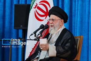 رهبر معظم انقلاب در مراسم سیوششمین سالگرد ارتحال حضرت امام خمینی/ غنیسازی اورانیوم کلید مسئله هستهای است/ ولایت فقیه و استقلال ملی مظهر عقلانیت امام بود