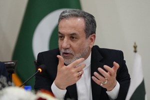 عراقچی خبر داد: توافق ایران و پاکستان برای تشدید مقابله با گروهکهای تروریستی
